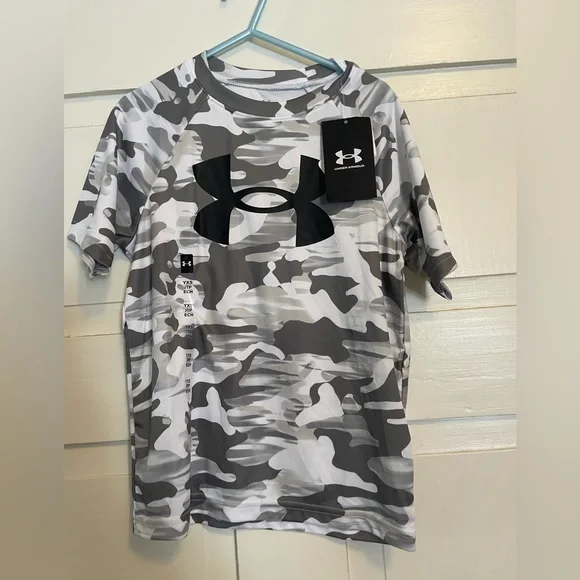 Under armour deals youth extra small